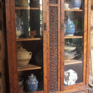 Credenza in legno di Thuya