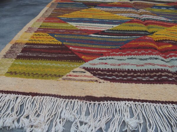 Tappeto moderno Kilim